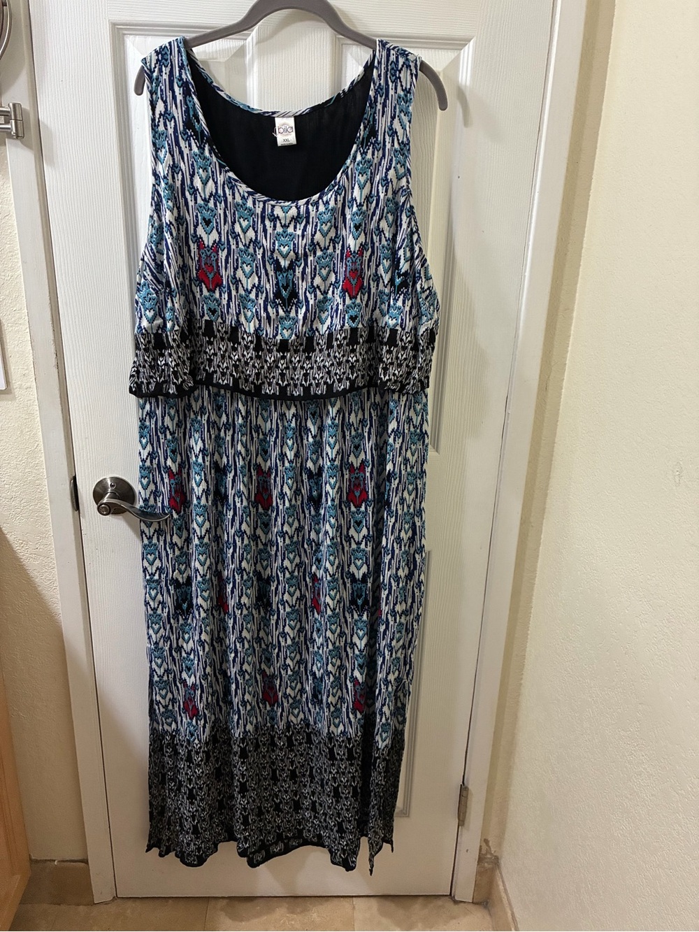 Bila Blue and White Patterned Sleeveless Maxi Dress with Red Accents